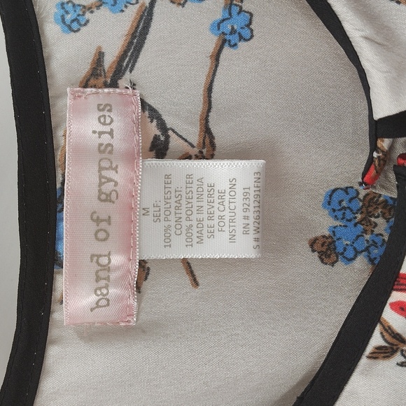 Band of Gypsies Gray Bird Print Sleeveless Silky Fit & Flare Dress Size Medium - Picture 4 of 6